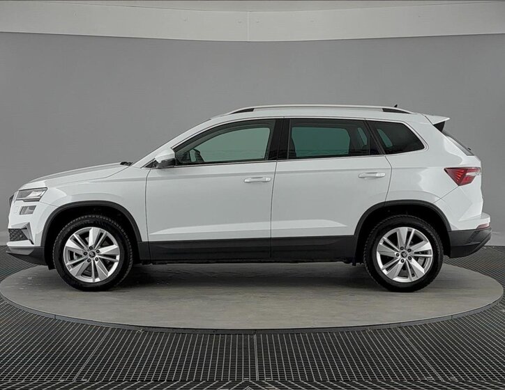 Škoda Karoq SUV / Terénní 1,5 l 110 kw