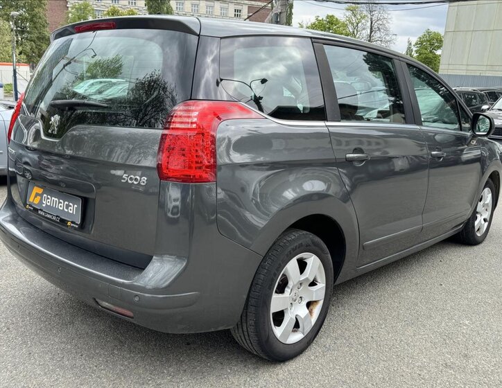 Peugeot 5008 5