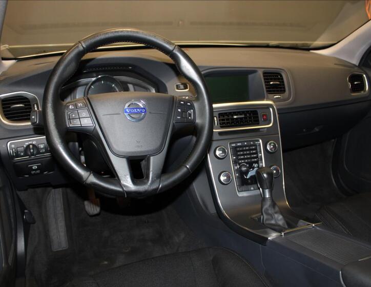 Volvo V60 23