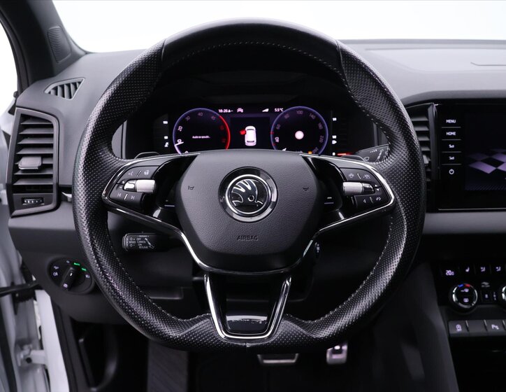 Škoda Karoq SUV / Terénní 2,0 l 110 kw