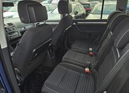 Volkswagen Touran 27
