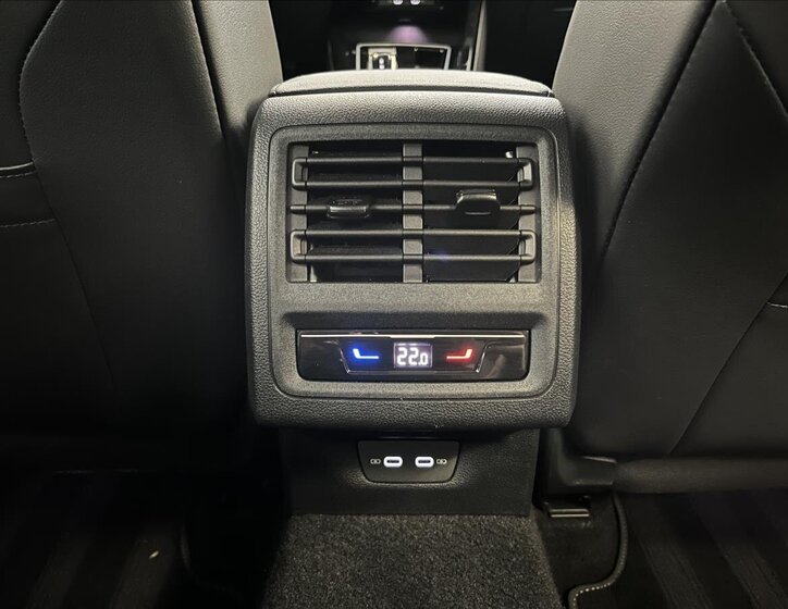 Volkswagen Golf Kombi 1,5 l 110 kw