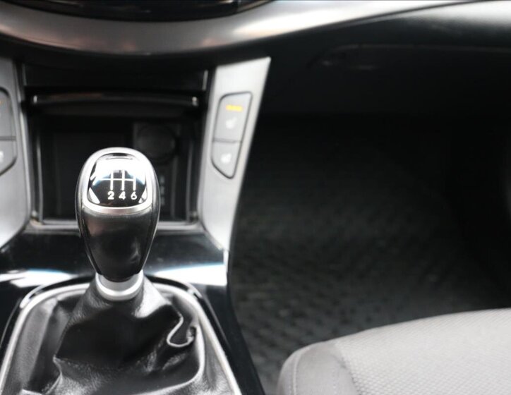 Hyundai i40 Kombi 1,7 l 100 kw