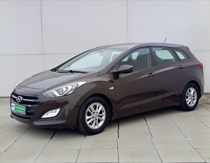 Hyundai i30 Kombi 1,6 l 99 kw