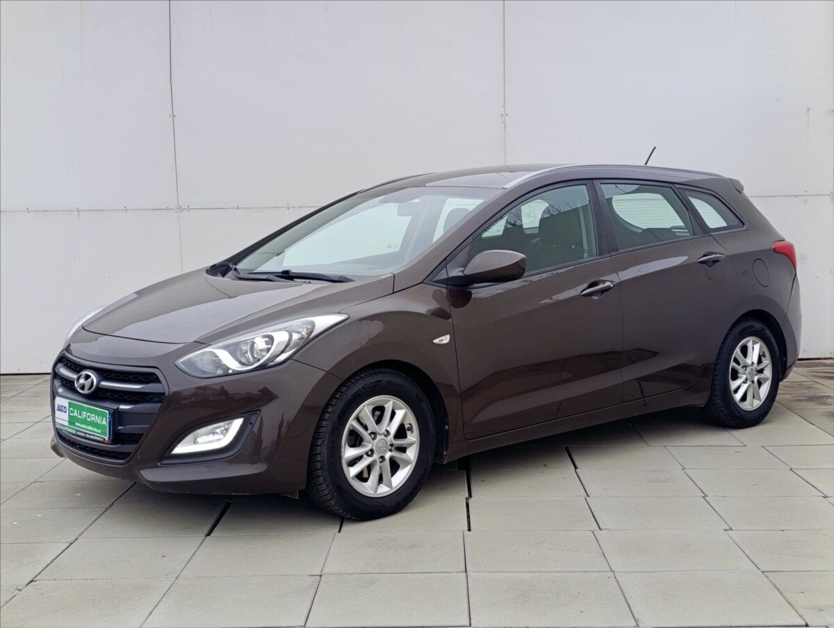 Hyundai i30 Kombi 1,6 l 99 kw