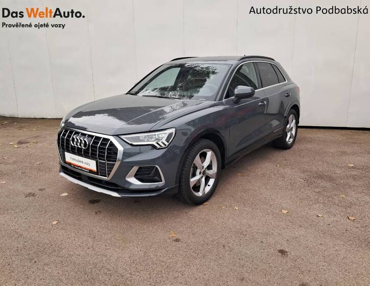 Audi Q3 1