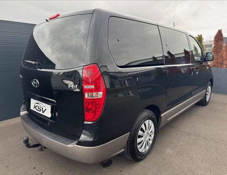 Hyundai H 1 Kombi 2,5 l 120 kw