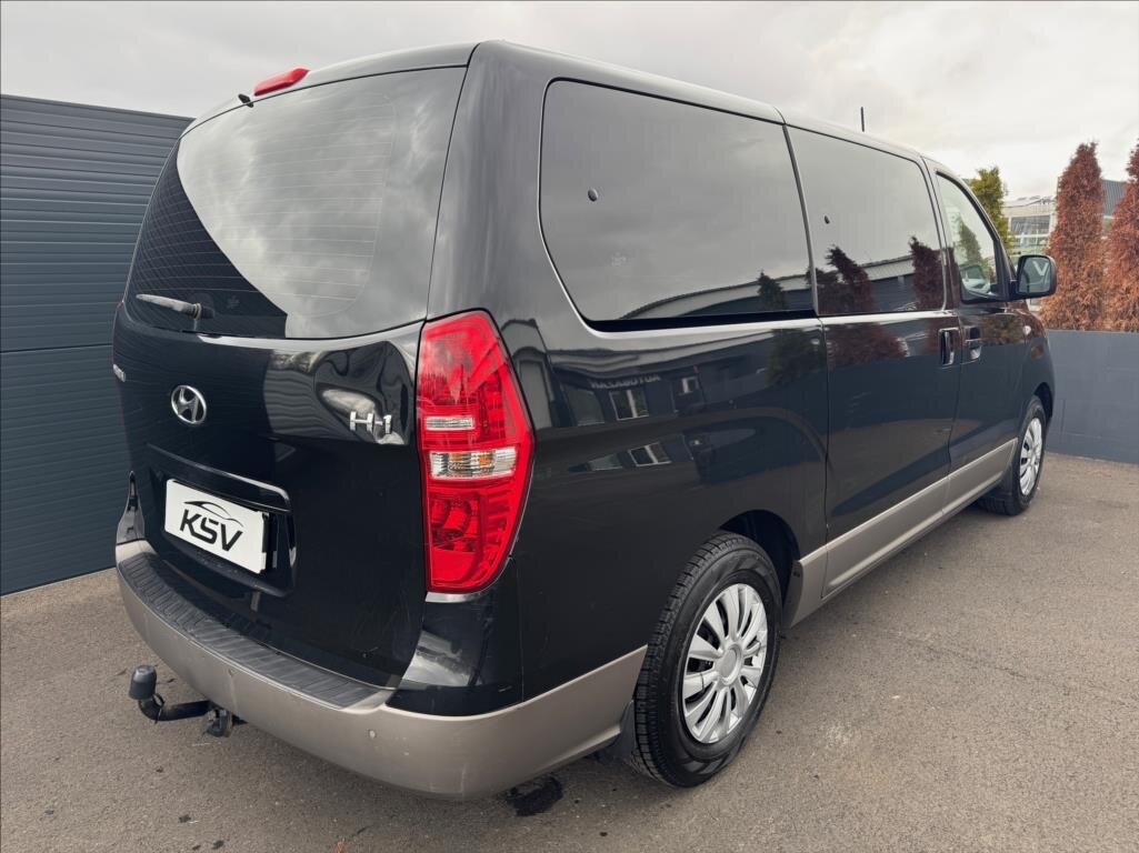 Hyundai H 1 Kombi 2,5 l 120 kw