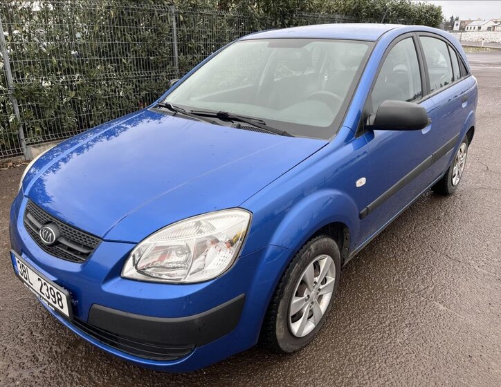 KIA Rio 1