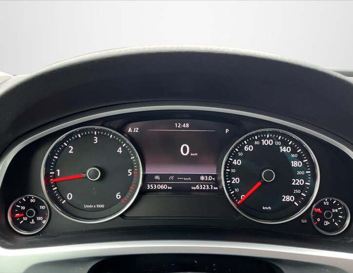 Volkswagen Touareg SUV 3,0 l 150 kw