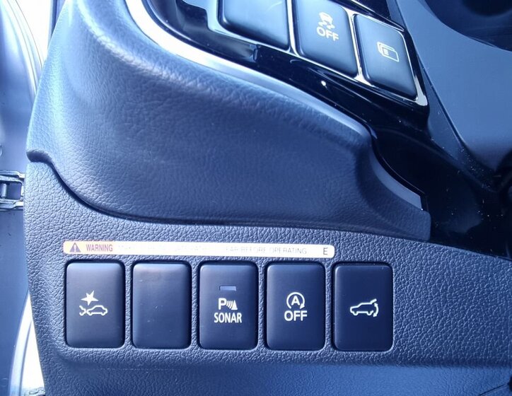 Mitsubishi Outlander SUV / Terénní 2,0 l 110 kw