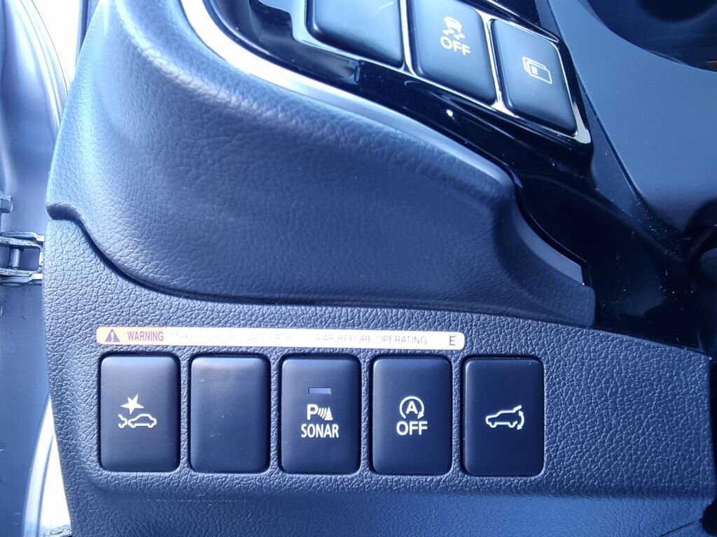 Mitsubishi Outlander SUV / Terénní 2,0 l 110 kw