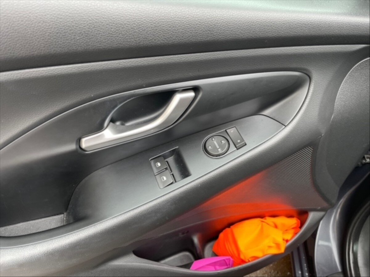 Hyundai i30 Hatchback 1,5 l 80 kw