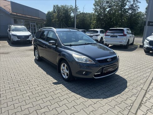 Ford Focus Kombi 1,6 l 74 kw