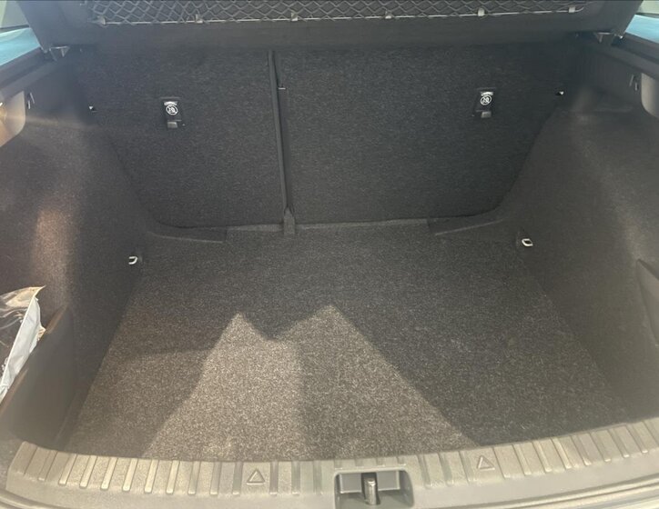 Škoda Scala Hatchback 1,5 l 0