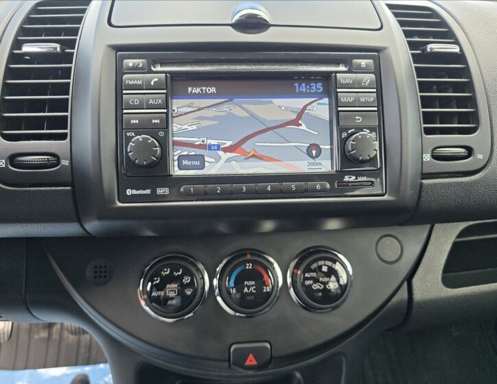 Nissan Note Hatchback 1,5 l 66 kw