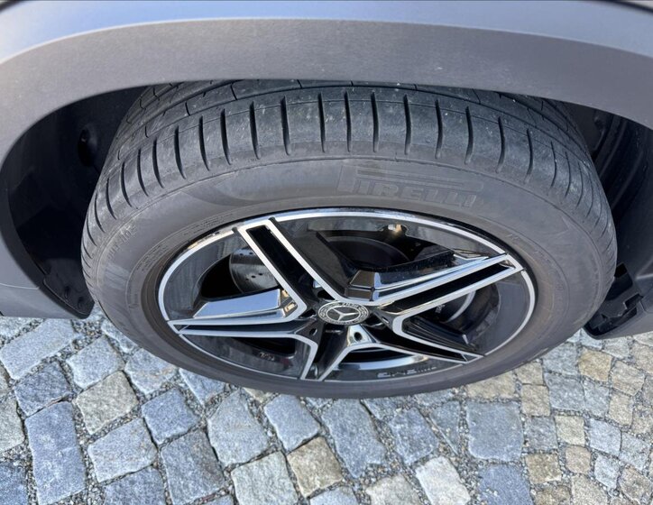 Mercedes-Benz GLB 36