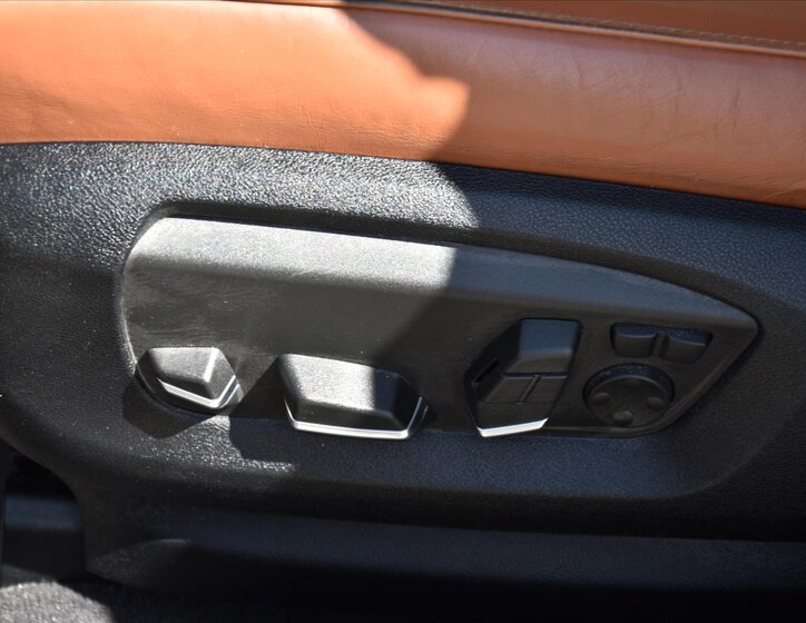 BMW Řada 5 Liftback 3,0 l 190 kw