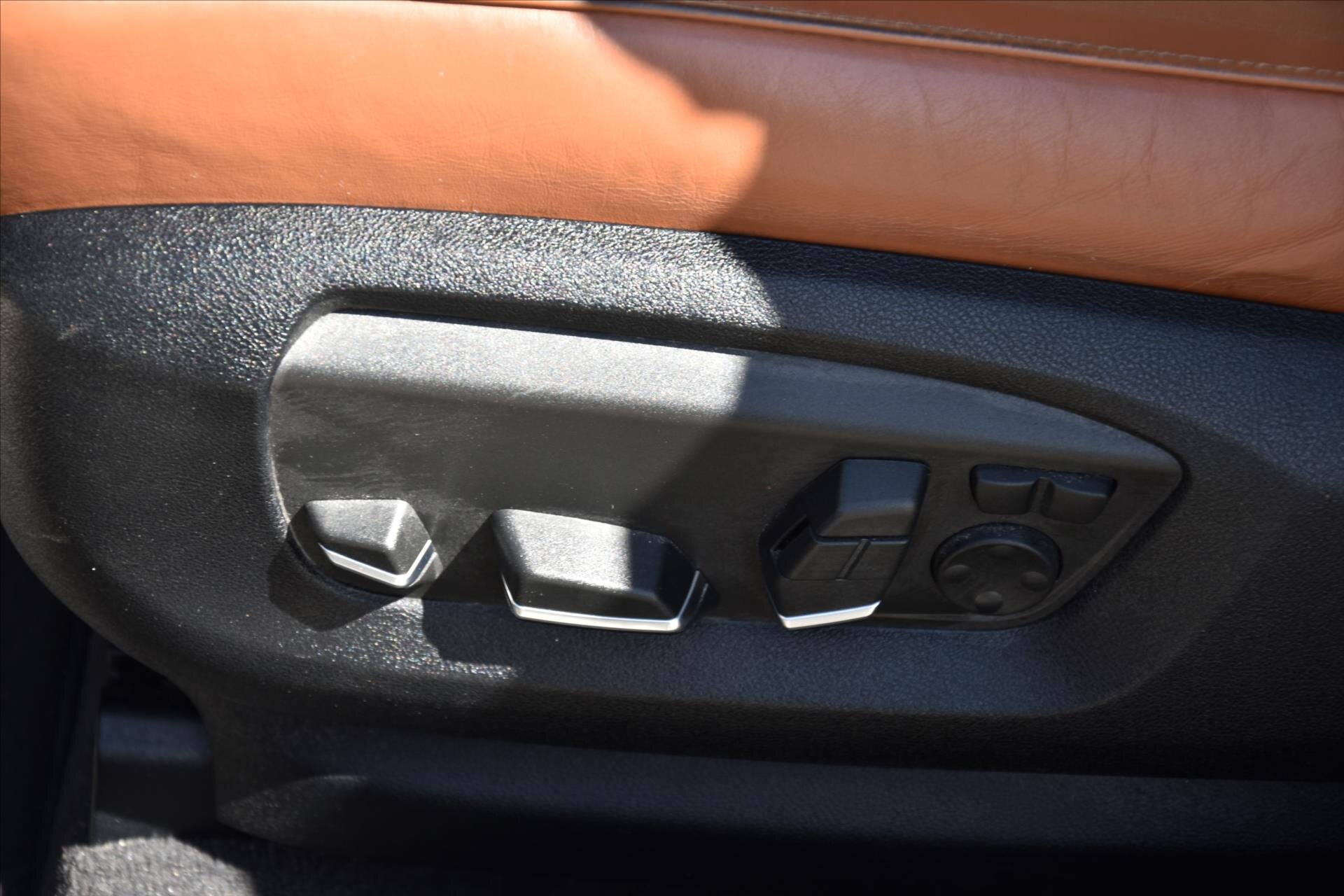 BMW Řada 5 Liftback 3,0 l 190 kw