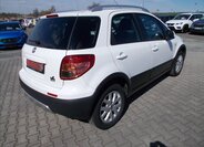 Fiat Sedici Hatchback 1,6 l 88 kw