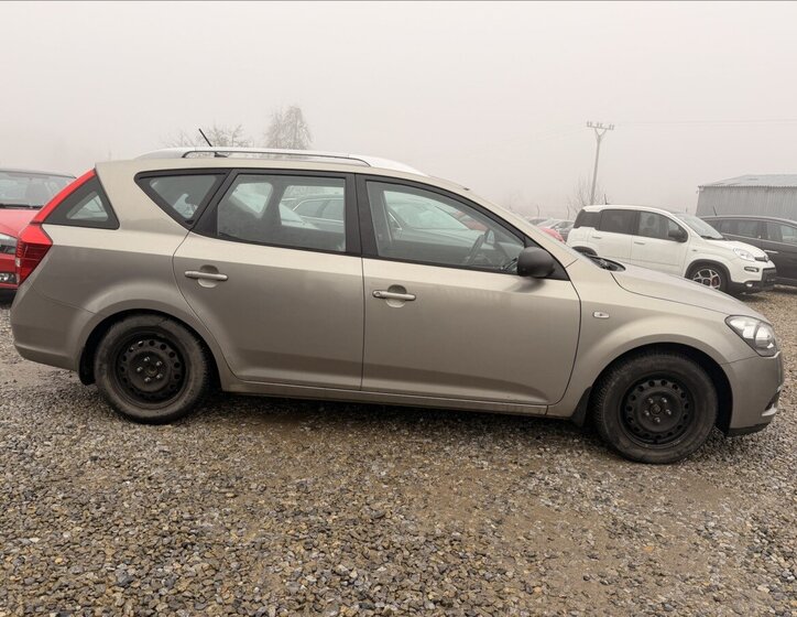 KIA Ceed Kombi 1,4 l 66 kw