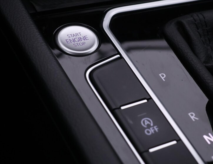 Volkswagen Passat Kombi 2,0 l 110 kw