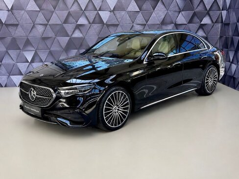Mercedes-Benz Třídy E Sedan / Limuzína 2,0 l 145 kw