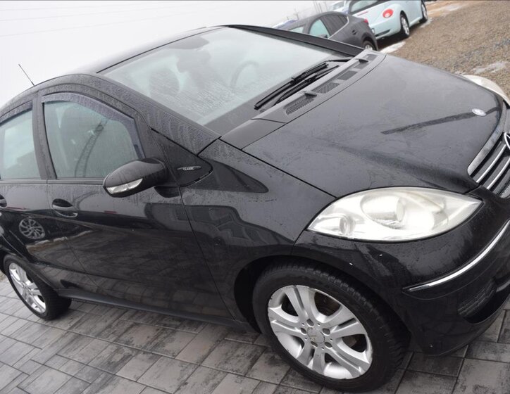 Mercedes-Benz Třídy A Kombi 1,5 l 70 kw