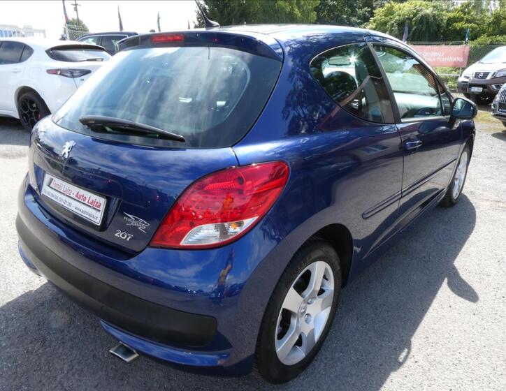 Peugeot 207 9
