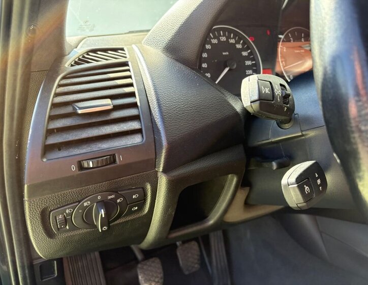 BMW Řada 1 Hatchback 1,6 l 90 kw