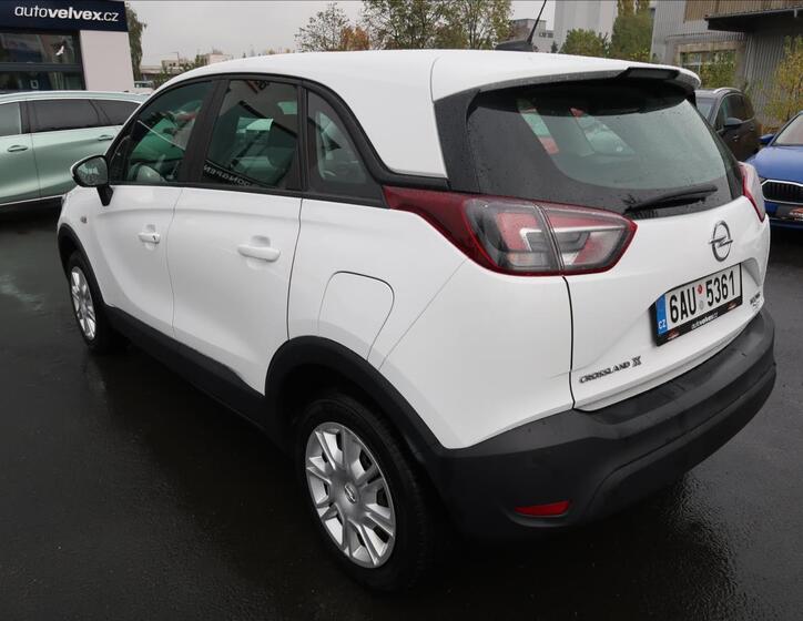 Opel Crossland X 4