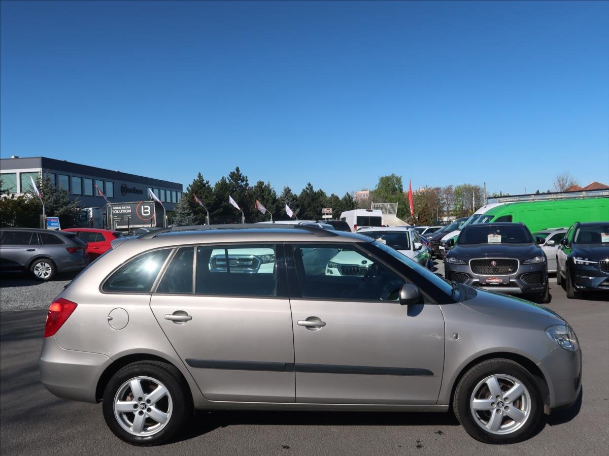 Škoda Fabia Kombi 1,6 l 77 kw