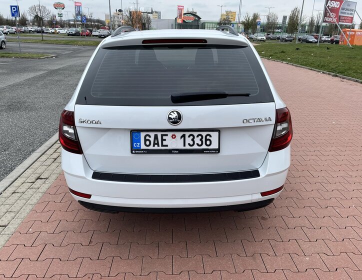 Škoda Octavia Kombi 1,6 l 85 kw