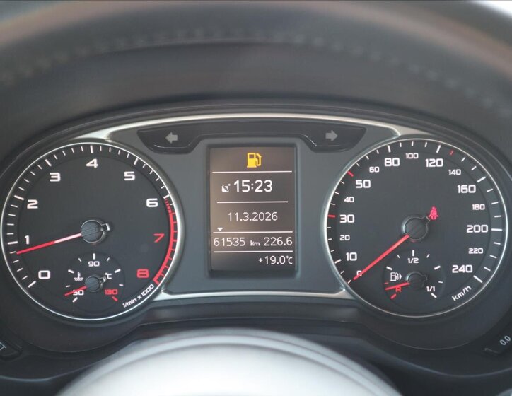 Audi A1 Hatchback 1,2 l 63 kw