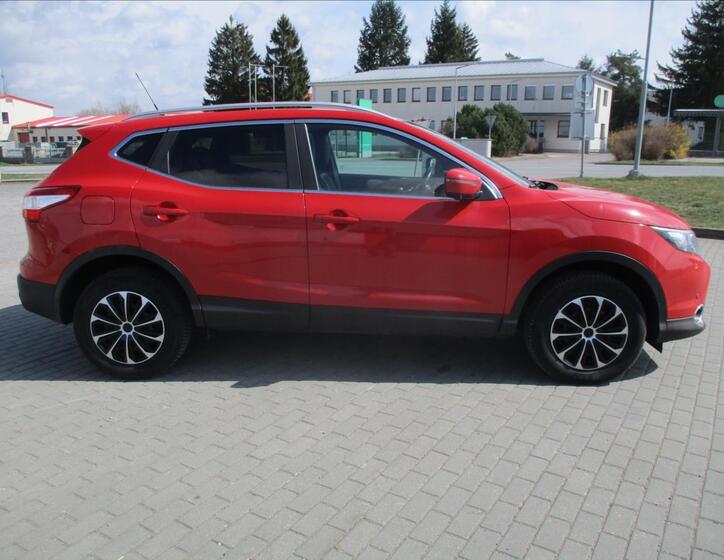 Nissan Qashqai 38