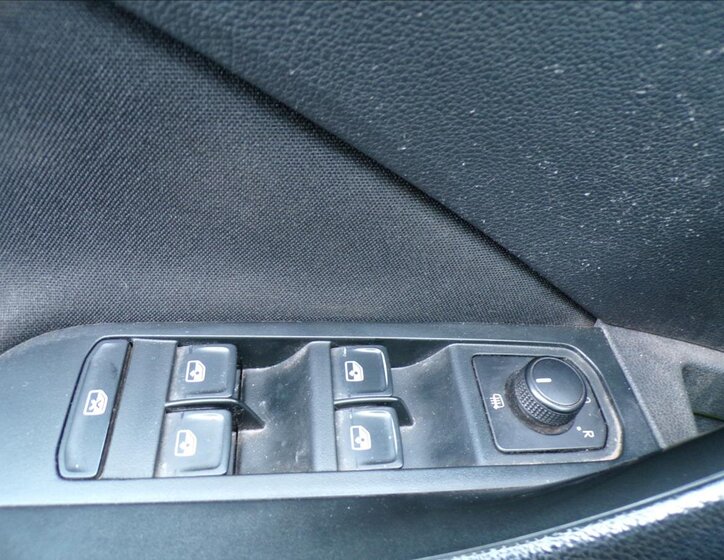 Škoda Kamiq Hatchback 999,0 70 kw