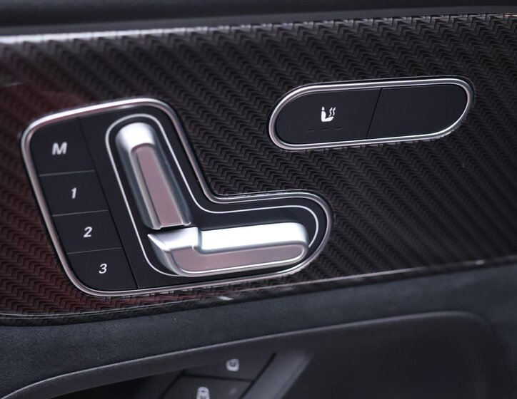 Mercedes-Benz GLB SUV 2,0 l 110 kw