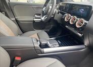 Mercedes-Benz EQA 13