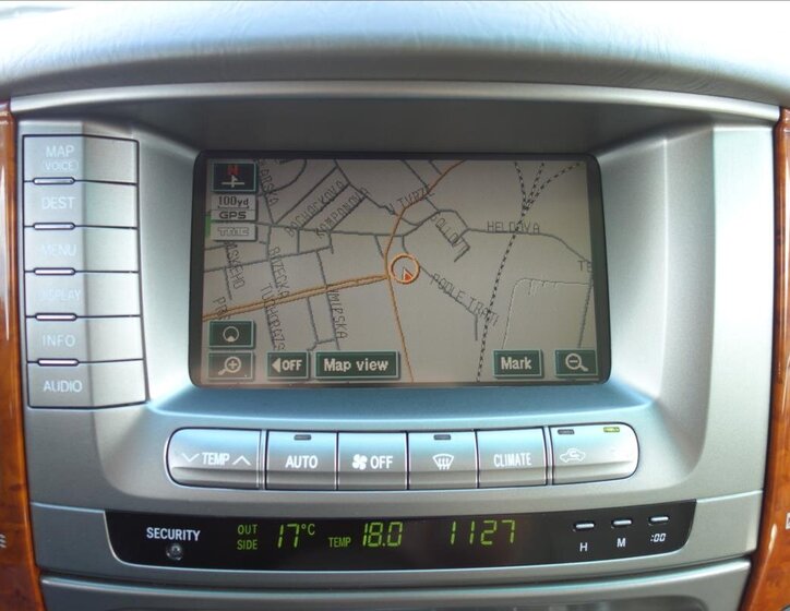 Toyota Land Cruiser SUV 4,7 l 175 kw