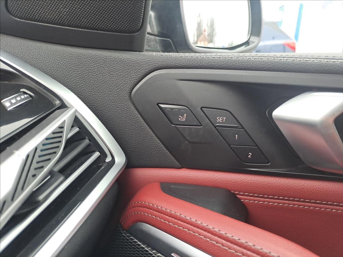 BMW X6 SUV 3,0 l 210 kw