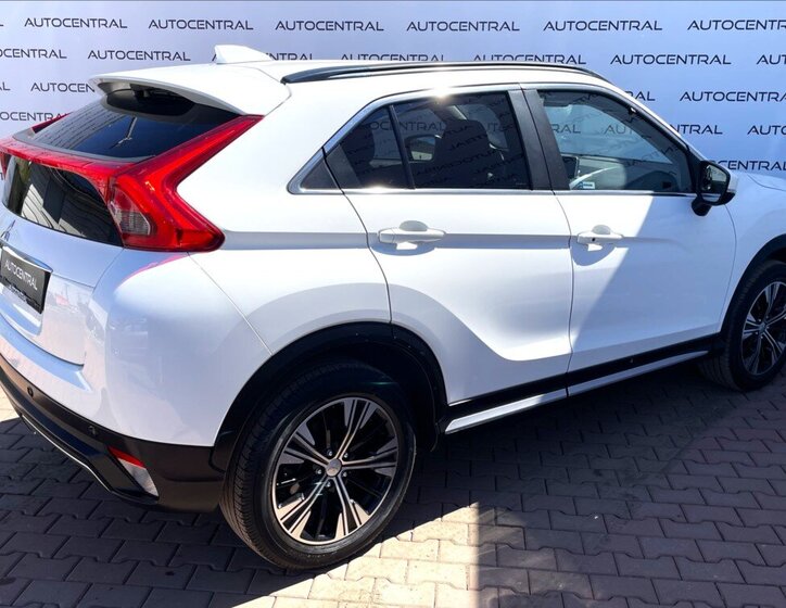 Mitsubishi Eclipse Cross SUV / Terénní 1,5 l 120 kw