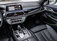 BMW Řada 7 31