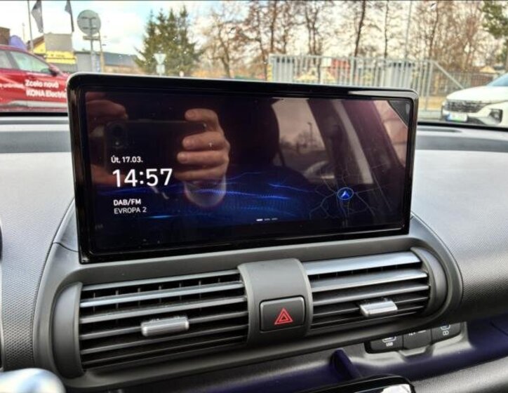 Hyundai Inster SUV / Terénní 0,0 84 kw