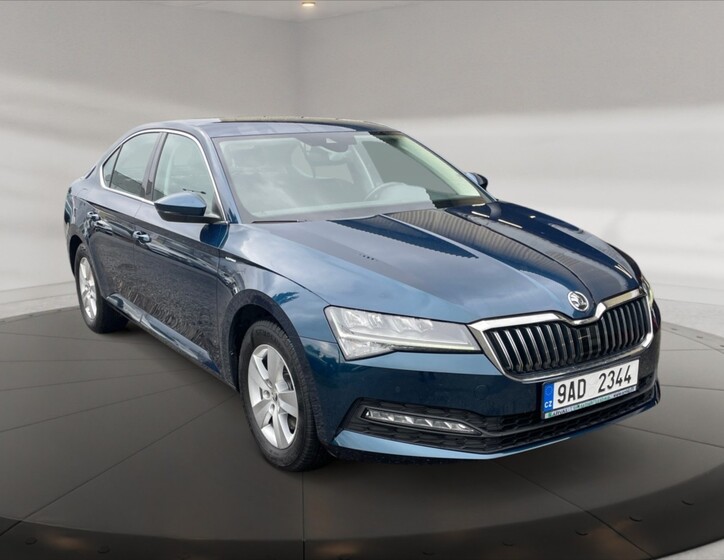 Škoda Superb 1
