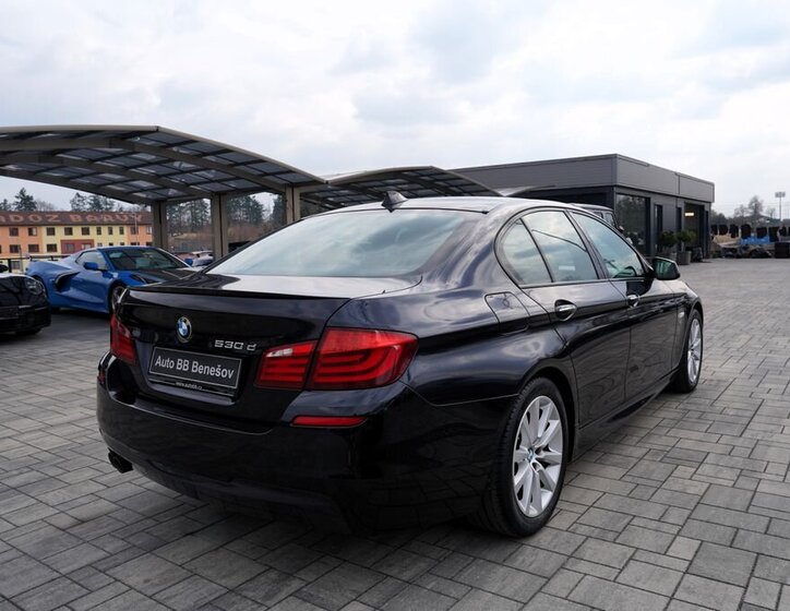 BMW Řada 5 Sedan / Limuzína 3,0 l 190 kw