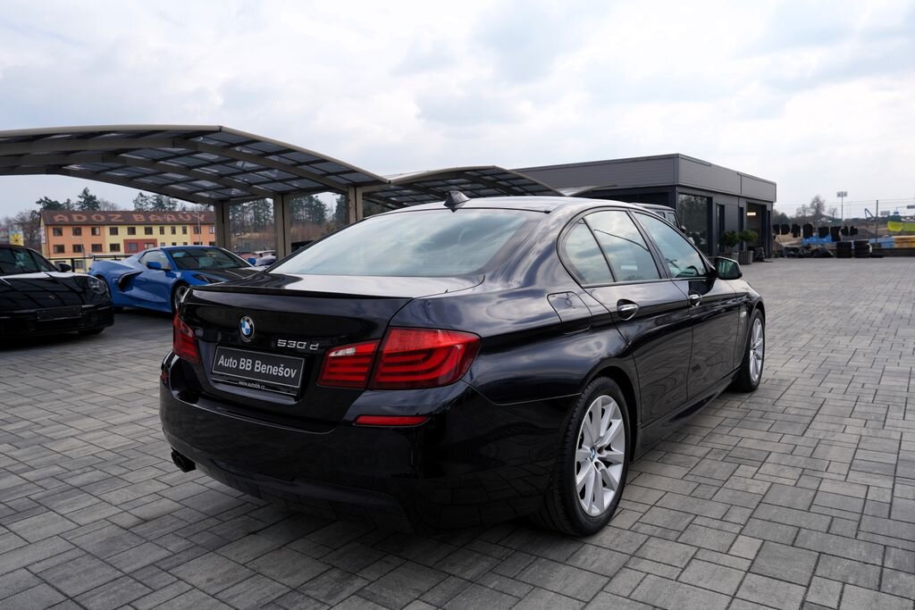 BMW Řada 5 Sedan / Limuzína 3,0 l 190 kw