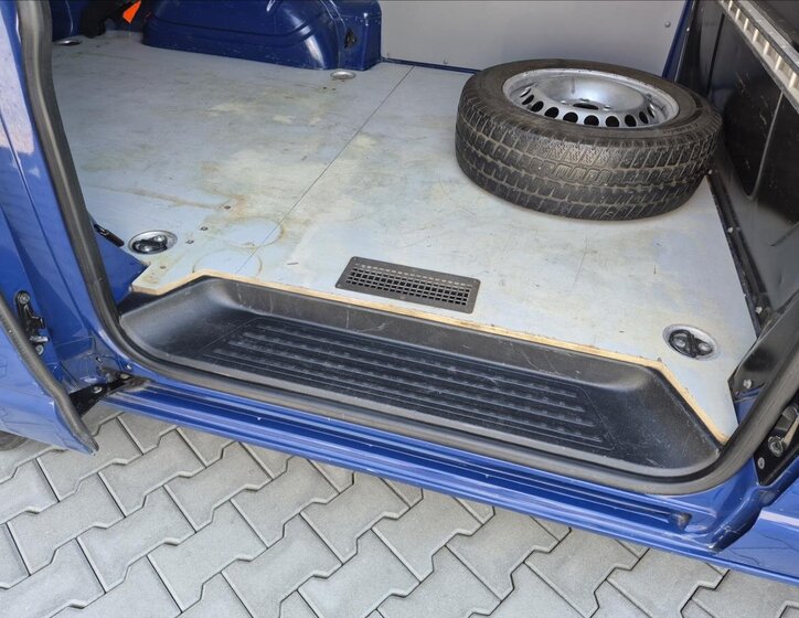 Volkswagen Transporter Ostatní 2,0 l 75 kw