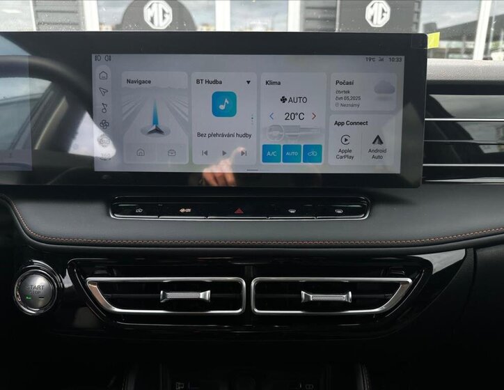 MG HS SUV 1,5 l 105 kw