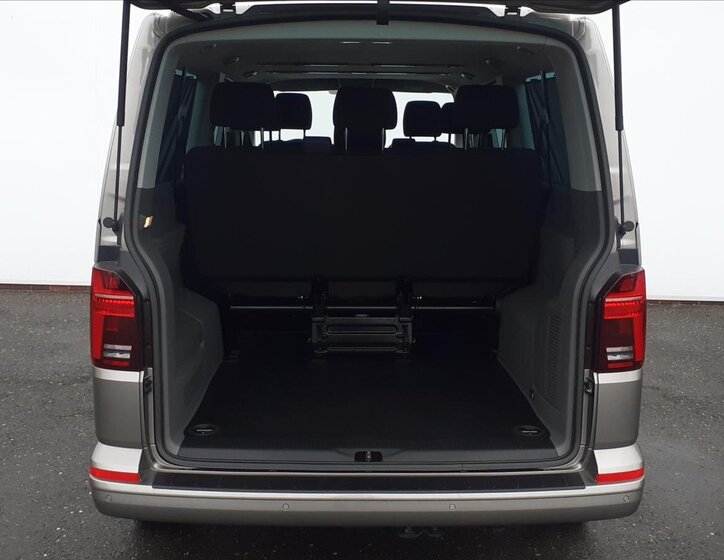 Volkswagen Caravelle MPV 2,0 l 110 kw