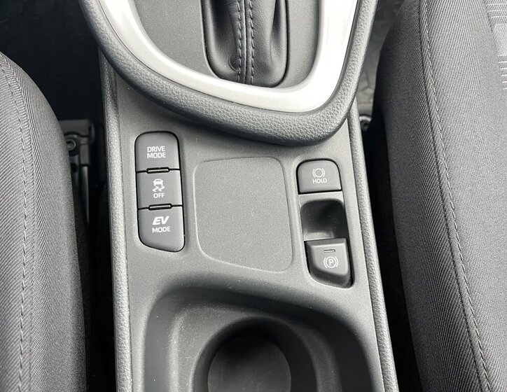 Toyota Yaris Hatchback 1,5 l 68 kw